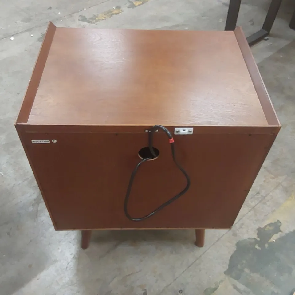 FLORRIE MID-CENTURY BEDSIDE TABLE WITH CHARGING STATION