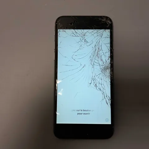 APPLE IPHONE 6 (A1586) SMARTPHONE