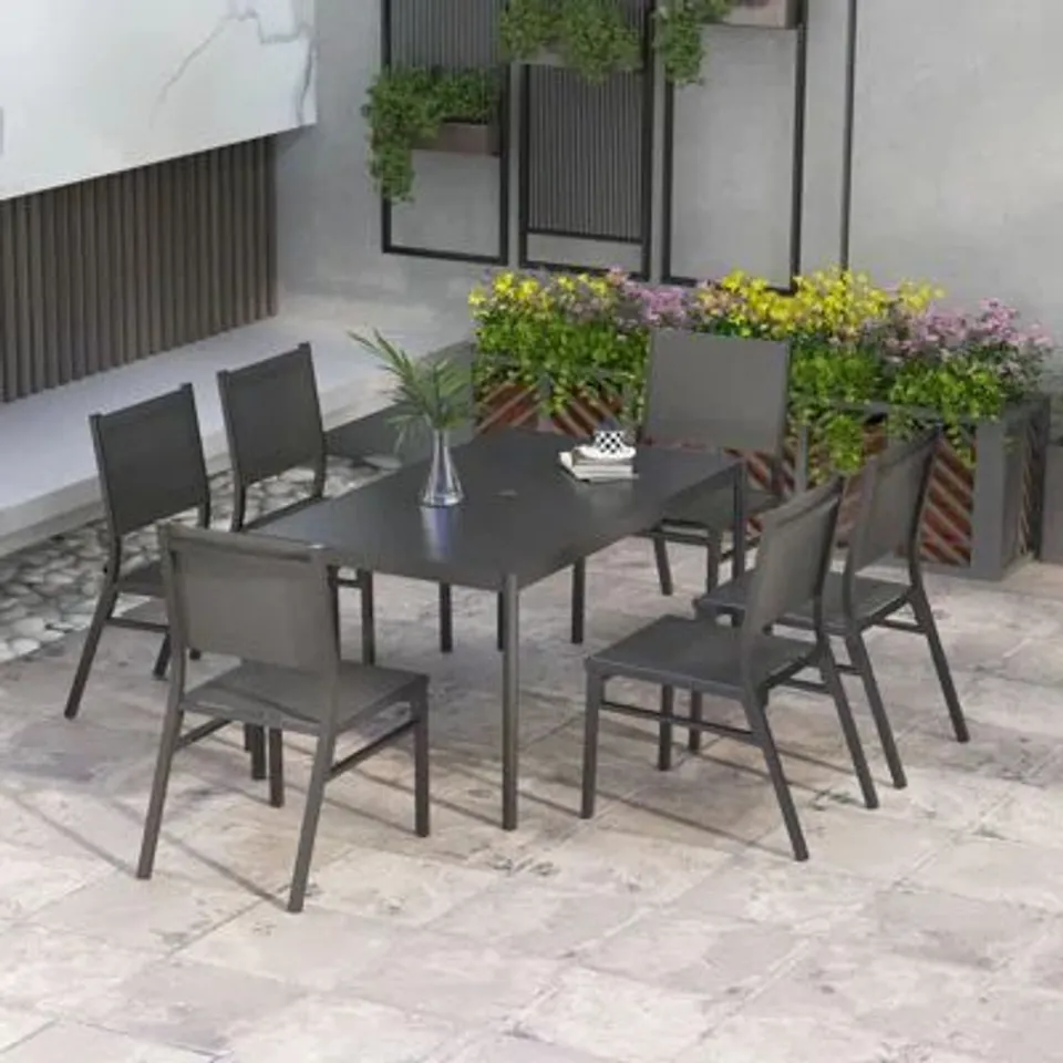 BOXED DAPHNE DINING TABLE