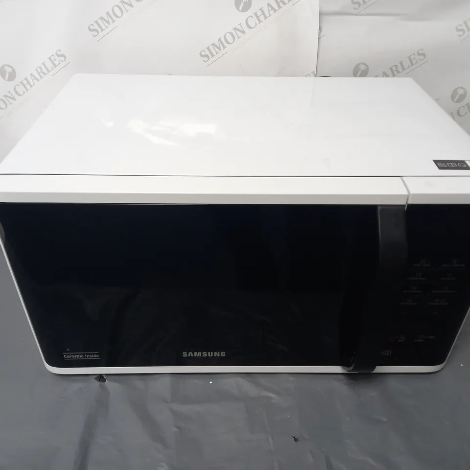 BOXED SAMSUNG MS23K3513AW/EU SOLO 23-LITRE MICROWAVE OVEN - WHITE RRP £129