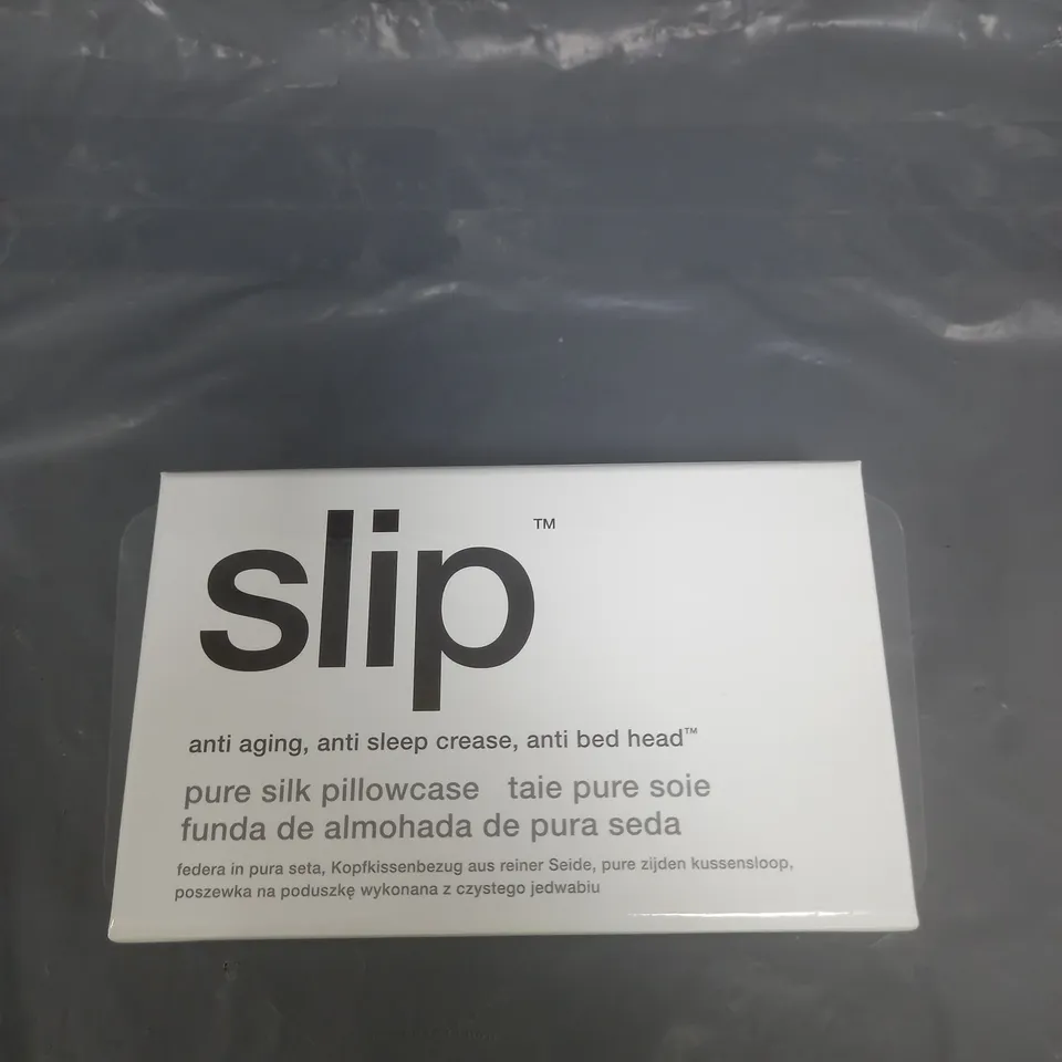 SLIP PURE SILK PILLOWCASE