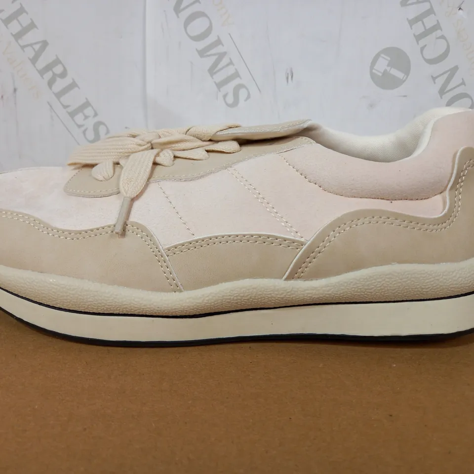 PAIR OF BOOHOO TRAINERS (BEIGE), SIZE 40 EU