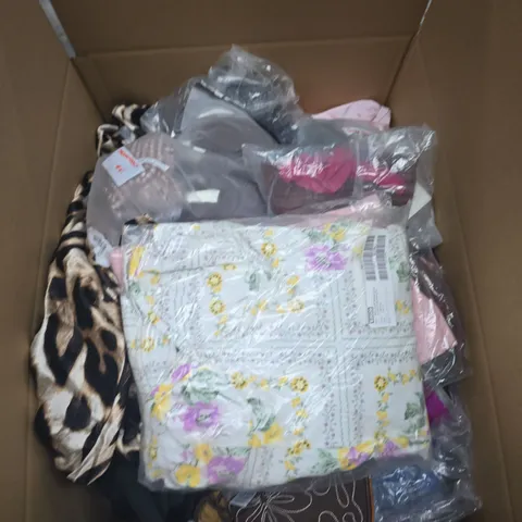 LARGE BOX OF APPROXIMATELY 25 ASSORTED CLOTHING ITEMS IN VARIOUS COLOURS, STYLES AND SIZES - COLLECTION ONLY