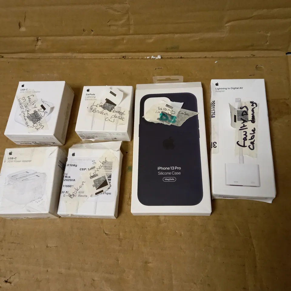LOT OF 6 ASSORTED APPLE PRODUCTS TO INCLUDE POWER ADAPTERS, CASE, EARPHONES ETC
