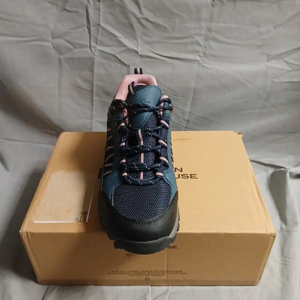 MOUNTAIN WAREHOUSE PATH WOMENS OUTDOOR WALKING TRAINERS - 8 
