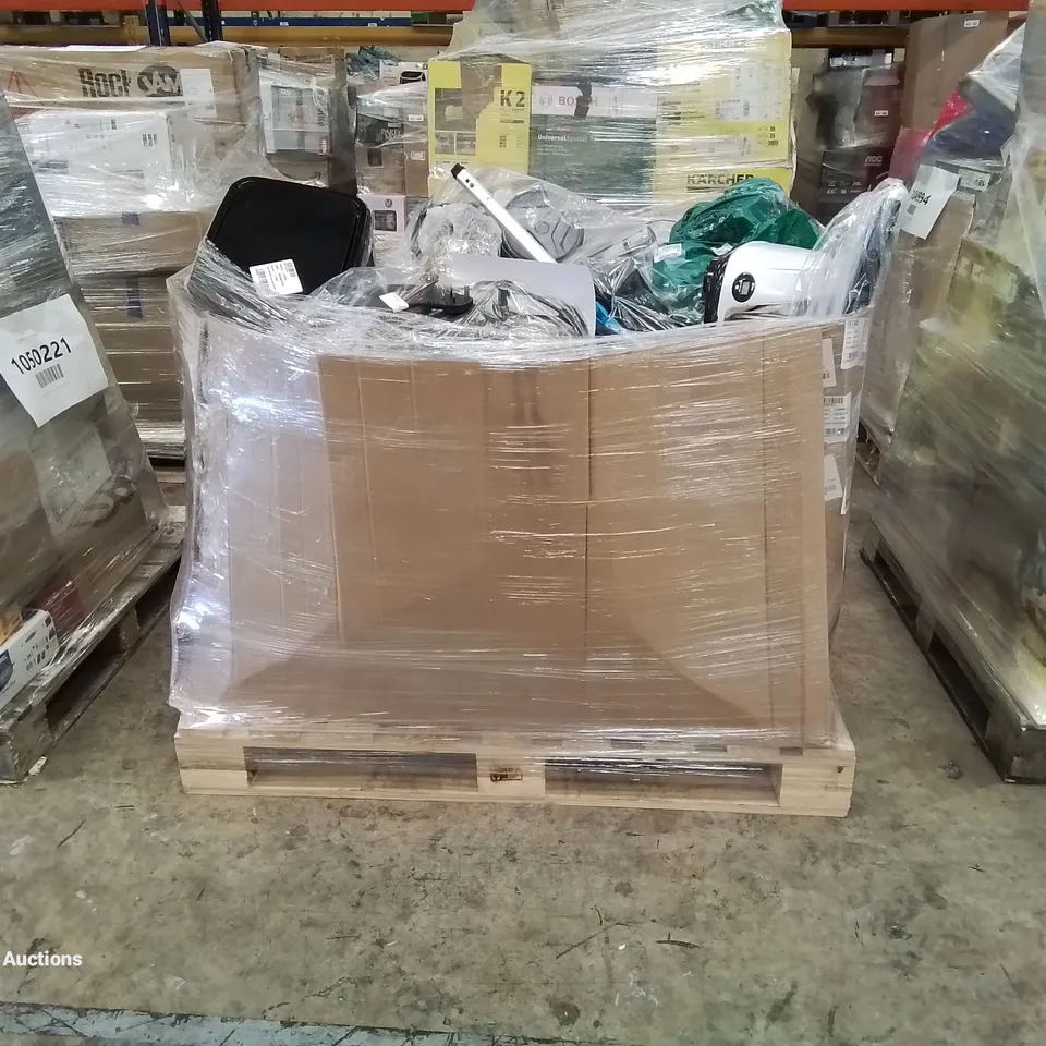 PALLET OF APPROXIMATELY 32 UNPROCESSED RAW RETURN HOUSEHOLD AND ELECTRICAL GOODS TO INCLUDE;