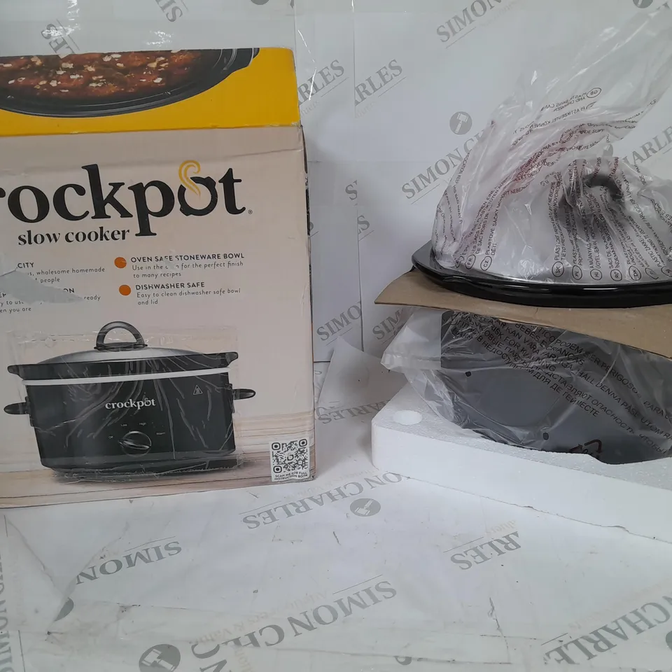 CROCKPOT MANUAL SLOW COOKER - BOXED  RRP £24