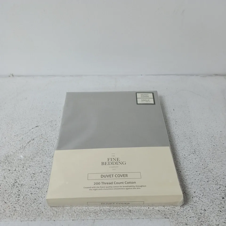 THE FINE BEDDING COMPANY DUVET COVER – 200 THREAD COUNT COTTON - SINGLE 135CM X 200CM