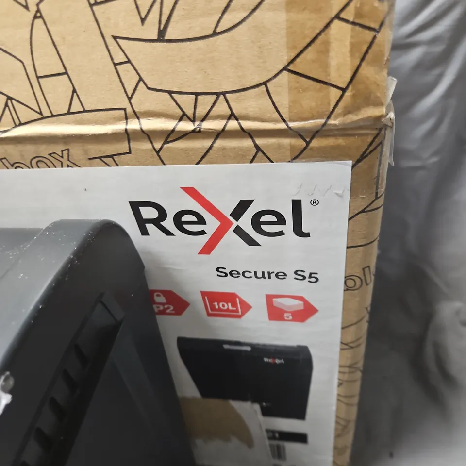 REXEL SECURE S5 SHREDDER – BLACK, 10L