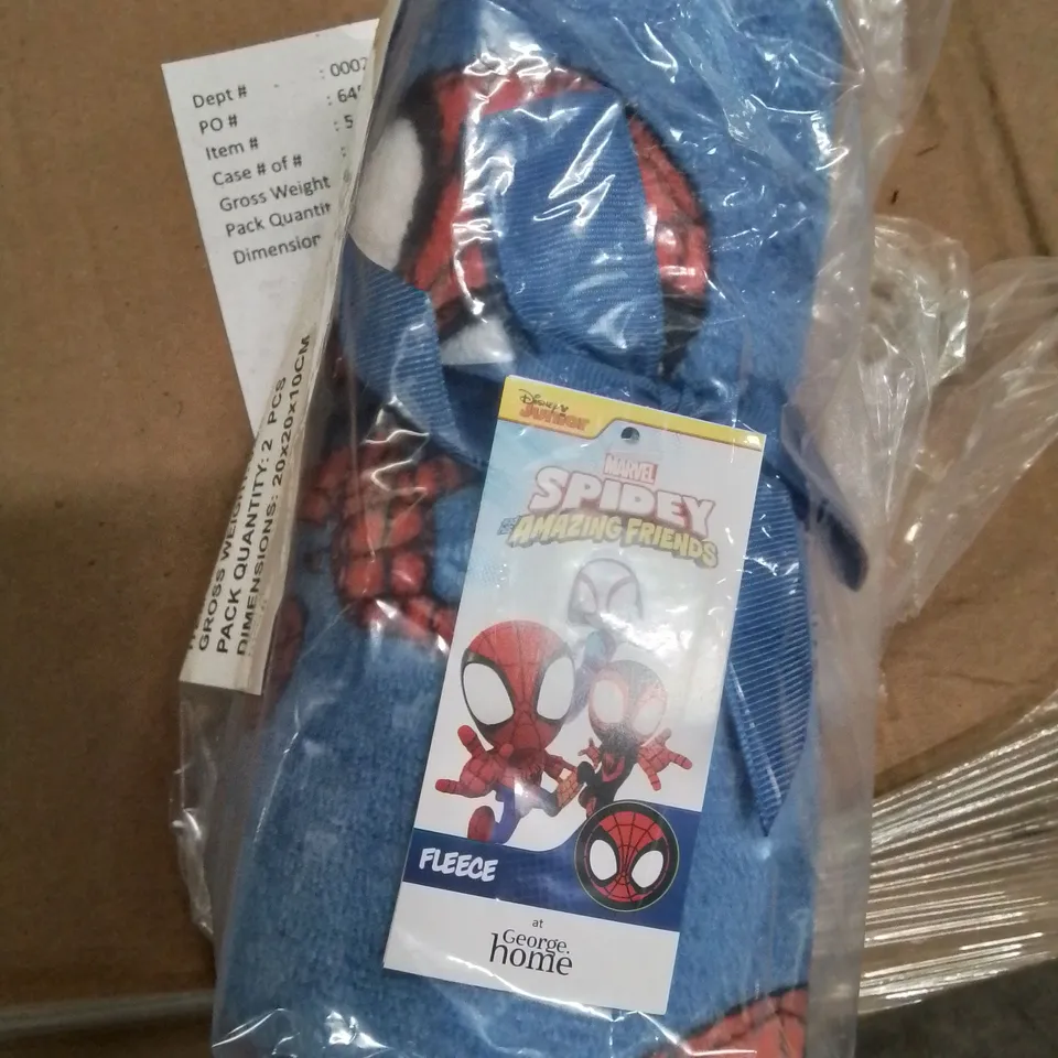 PALLET CONTAINING LARGE QUANTITY OF BRAND NEW SPIDEY AND HIS AMAZING FRIENDS FLEECED BLANKETS 