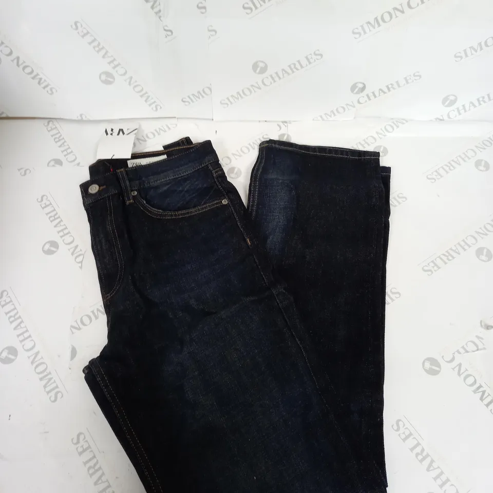 ZARA MID RISE DENIM JEANS SIZE 8