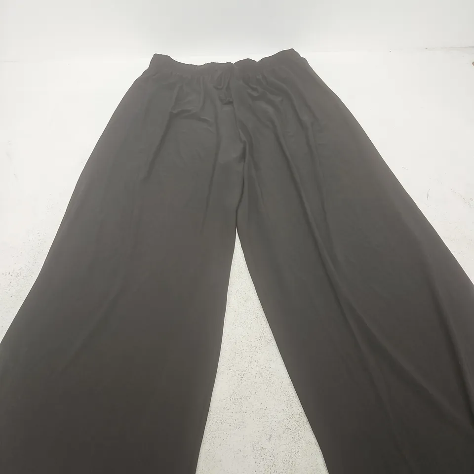 SALOOS BLACK WIDE-LEG TROUSERS, UK 18 (EU 44, US XL)