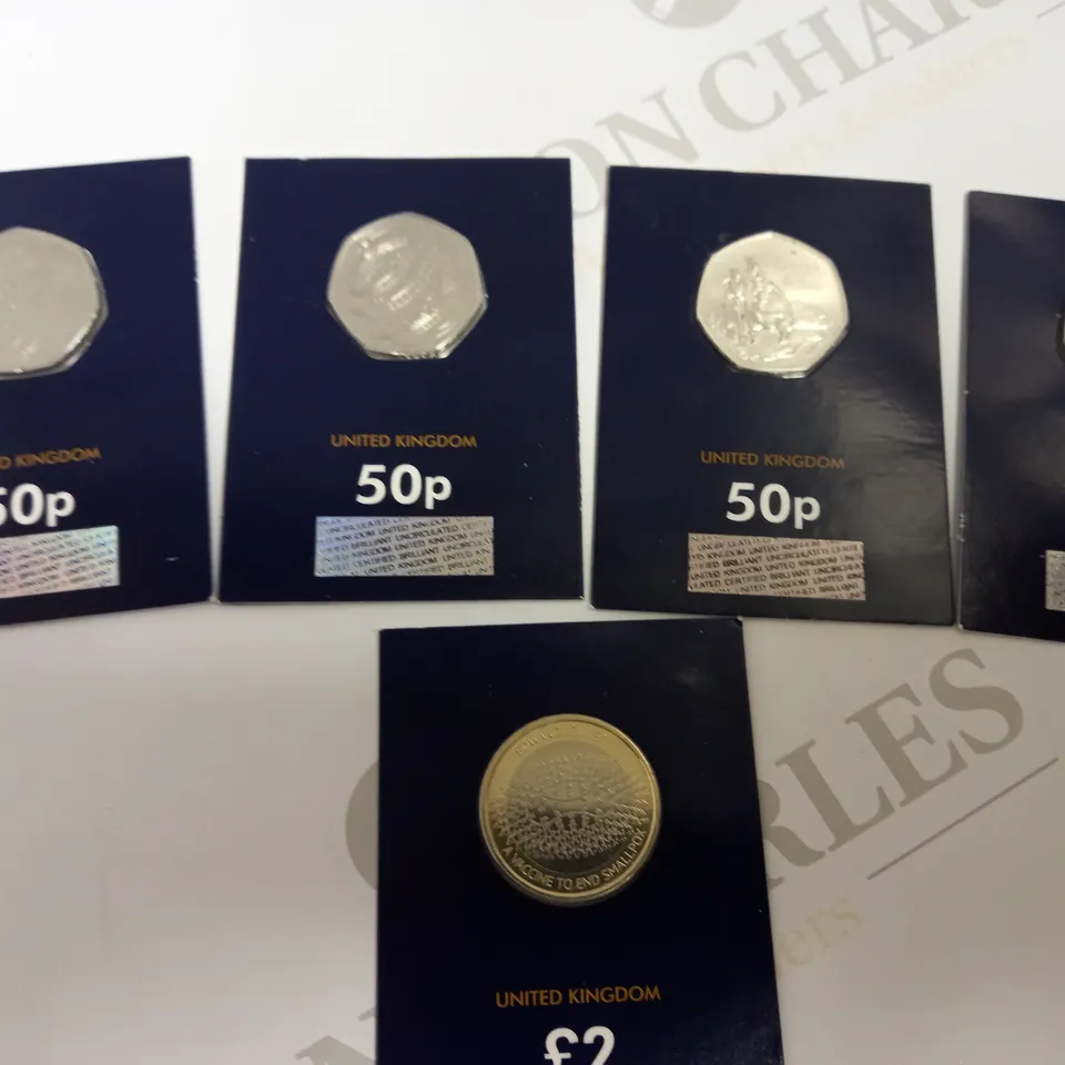 BOX OF APPROX 5 COLLECTABLE COINS INCLUDING QUEEN ELIZABETH COLLECTORS BOOK, EDWARD JENNER AND 100 YEARS OF THE BBC