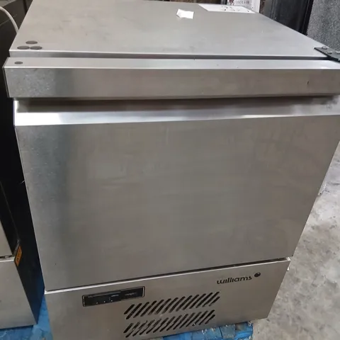 WILLIAMS COMMERCIAL REFRIGERATOR – MODEL H5UC R290 R290 R1, 240V, 50HZ, 1 PHASE