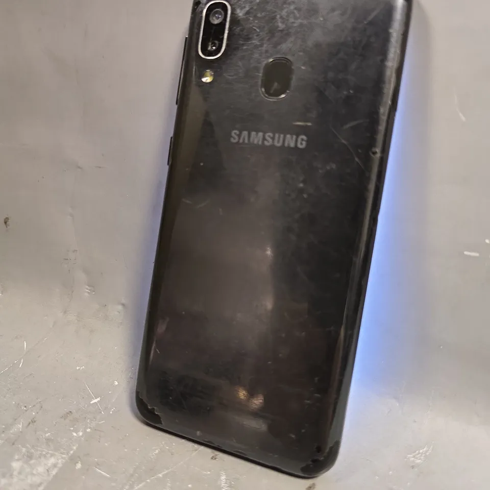 SAMSUNG GALAXY A20E SMARTPHONE 