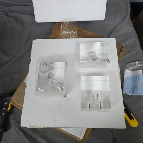 LUXENOA 3 PIECE CRYSTAL CANDLE HOLDER SET