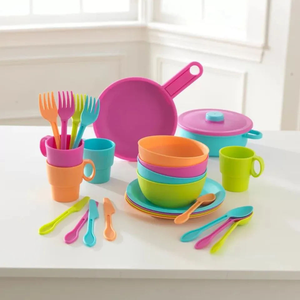 BOXED 27 PIECE PLASTIC COLOURFUL KITCHEN UTENSIL SET