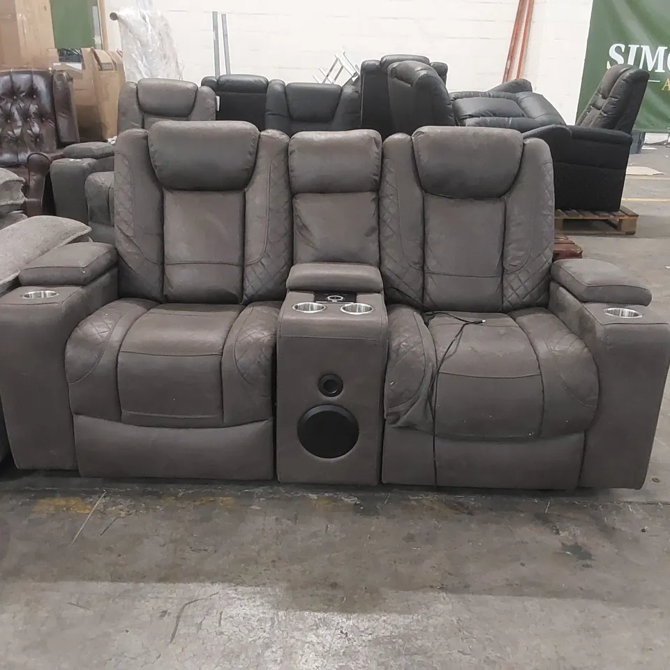 QUALITY DESIGNER 2 SEATER FAUX LEATHER ELECTRIC RECLINER SOFA WITH SPEAKERS AND CUPHOLDERS