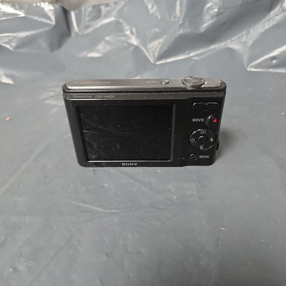 SONY CYBER-SHOT DSC-W800 DIGITAL CAMERA – 20.1MP, 5X OPTICAL ZOOM UNBOXED