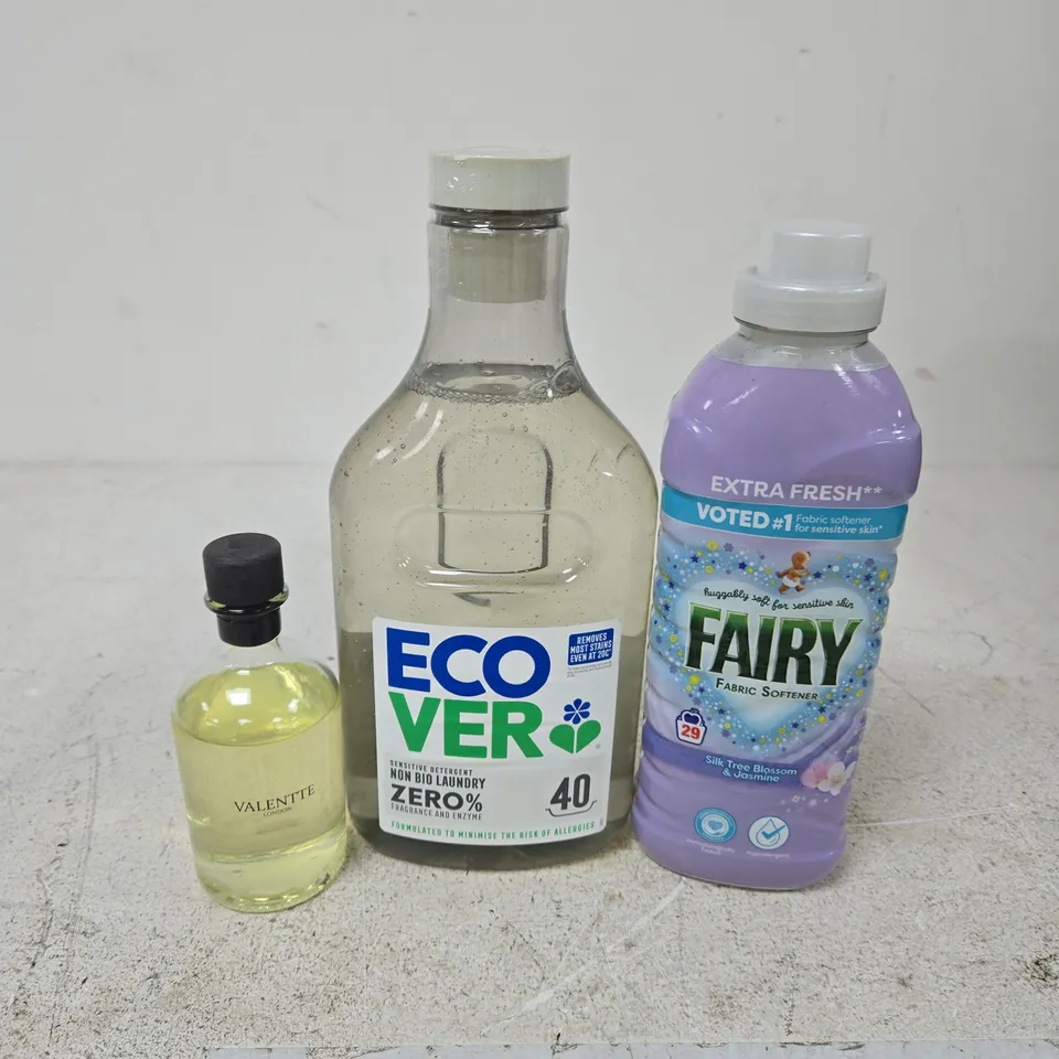 APPROXIMATELY 10 ASSORTED HOUSEHOLD PRODUCTS TO INCLUDE LAUNDRY DETERGENT, FABRIC SOFTENER, LIQUID SEAWEED ETC