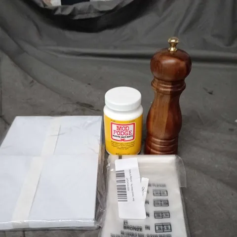 APPROXIMATELY 15 ASSORTED HOUSEHOLD ITEMS TO INCLUDE WHITE ENVELOPES, MOD PODGE WATERBASED GLUE AND MONEY BAGS