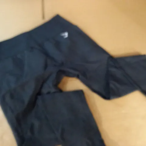 GYMSHARK BLACK TRAINING LEGGINGS - L