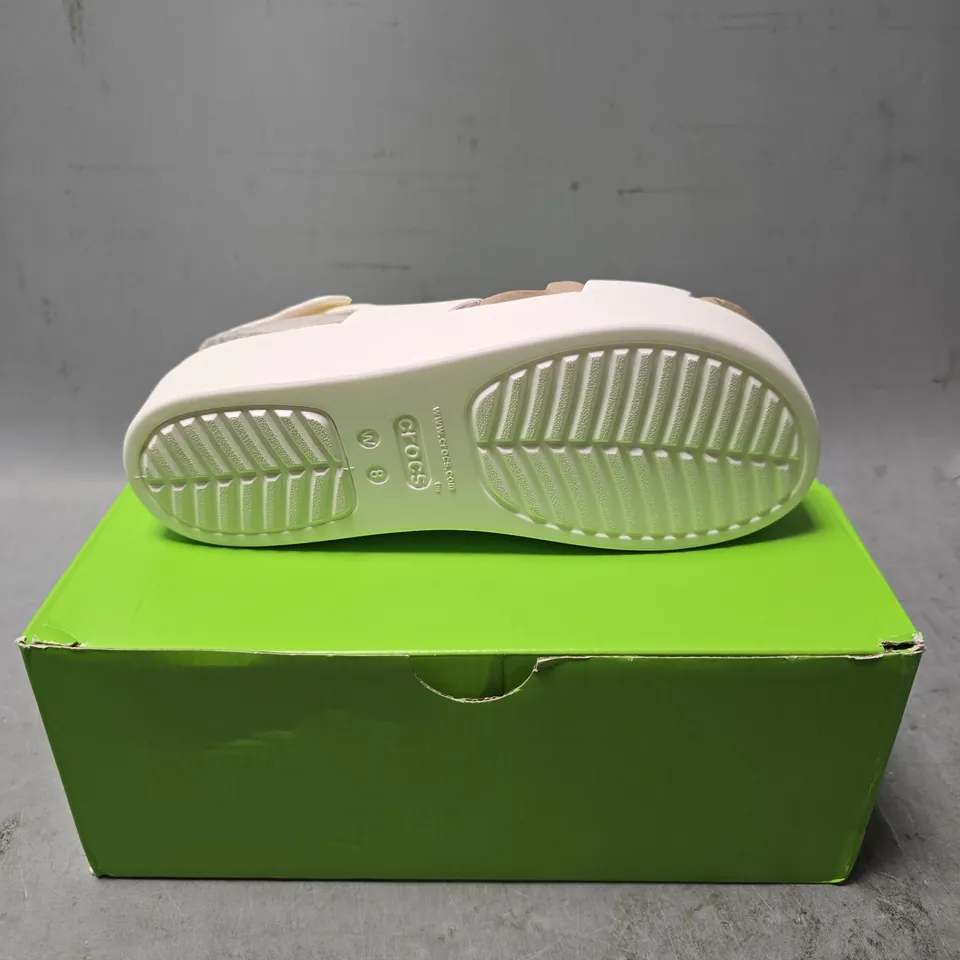 BOXED CROCS BROOKLYN 4U WHITE SANDAL  - SIZE UK 6 