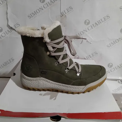 BOXED RIEKER WARM HIKING BOOTS, KHAKI - SIZE 8