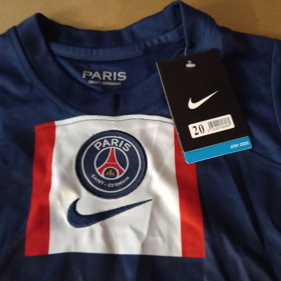 PARIS SAINT GERMAIN KIDS FOOTBALL KIT - 20