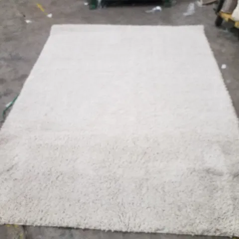 QUALITY DESIGNER AREA RUG - APPROXIMATELY     270X199CM