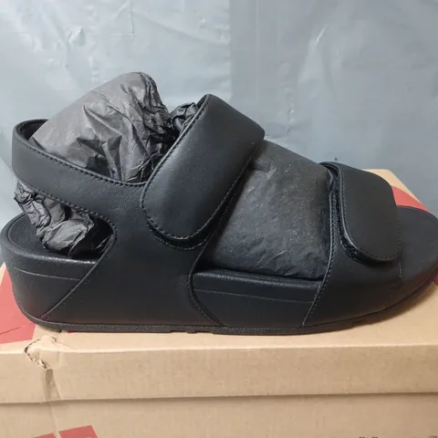 BOXED PAIR OF FITFLOP LULU ADJUSTABLE LEATHER STRAP SANDALS IN BLACK - UK 6