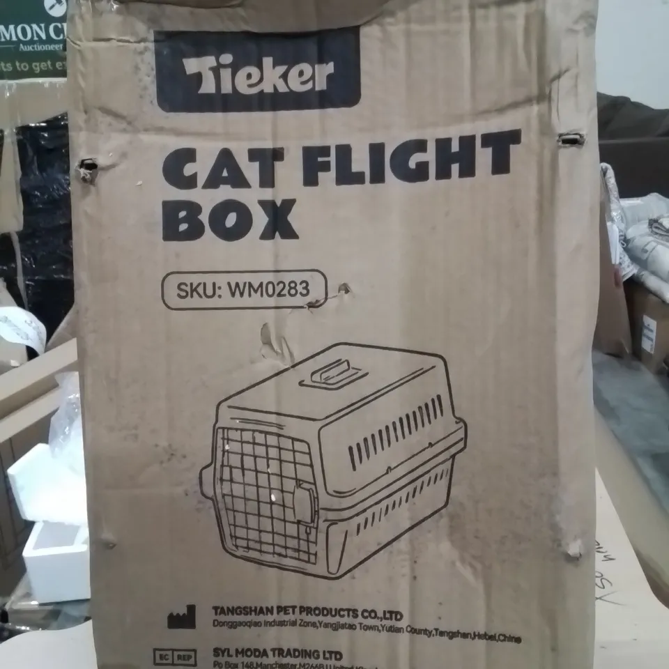BOXED TIEKER CAT FLIGHT BOX