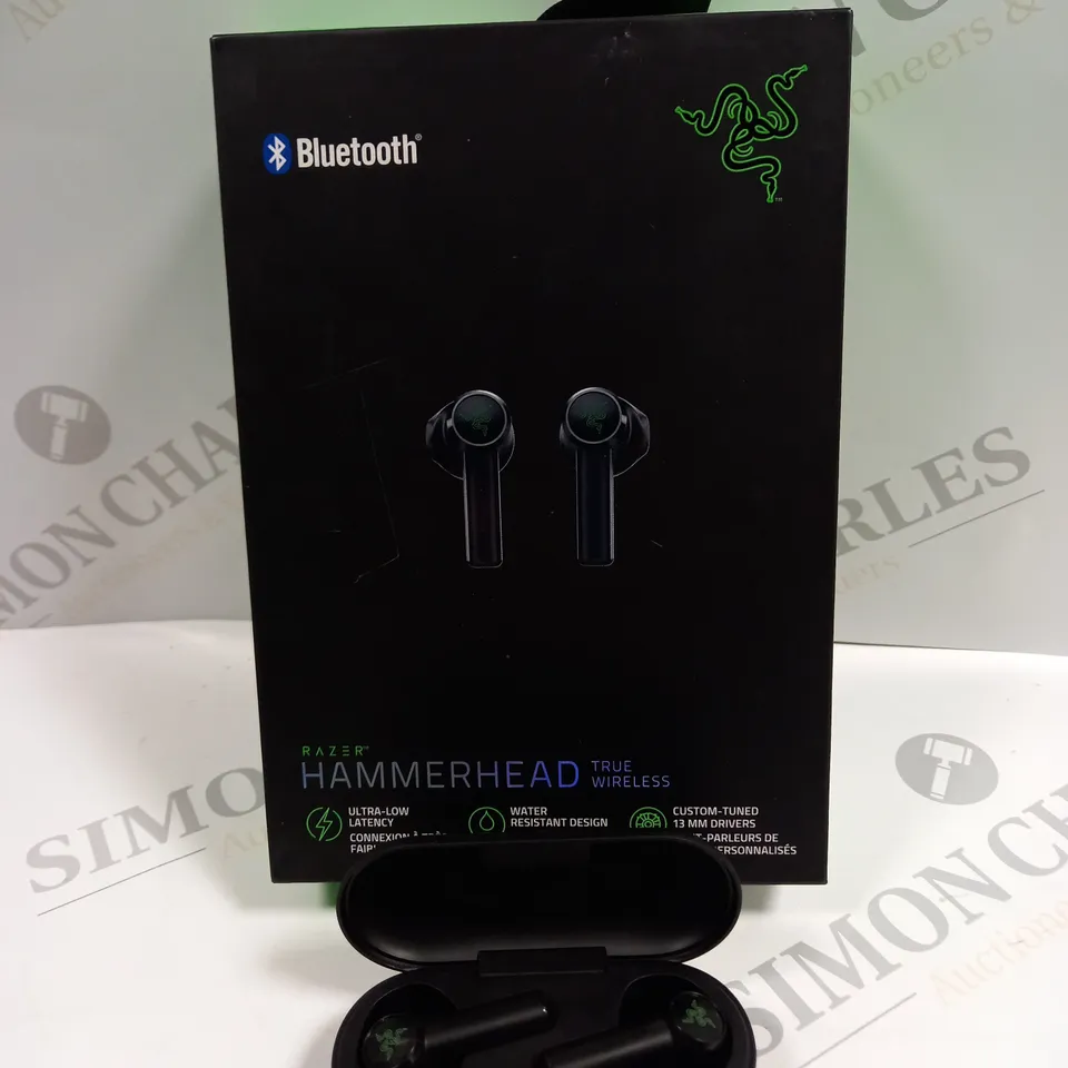 BOXED RAZER HAMMERHEAD TRUE WIRELESS EARPHONES