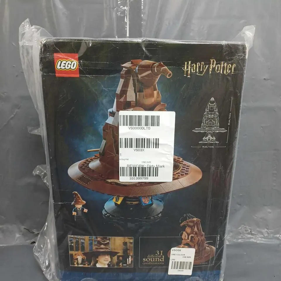 BOXED LEGO HARRY POTTER TALKING SORTING HAT - 76429