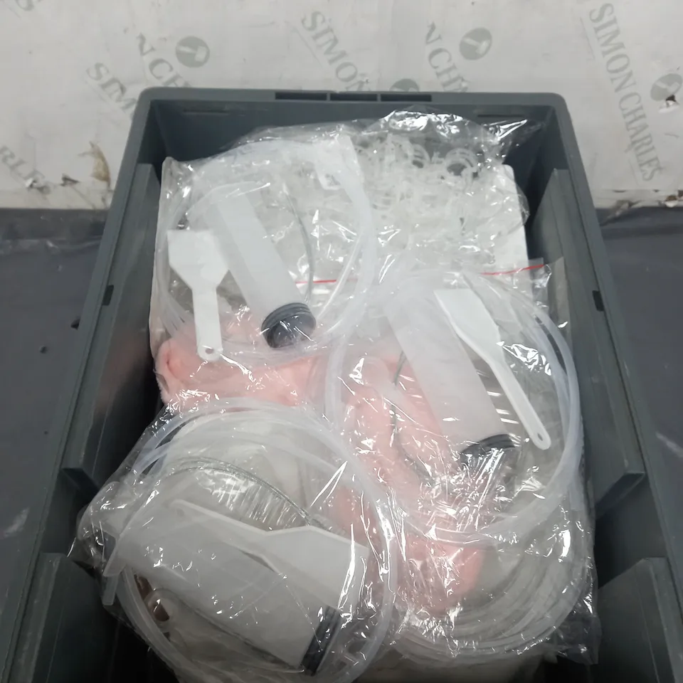 APPROXIMATELY 10  ASSORTED HOUSEHOLD ITEMS TOO INCLUDE CLEANING KITS , ETC 