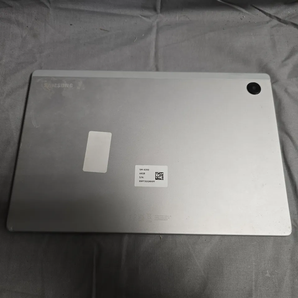 SAMSUNG GALAXY TABLET SM-X200 64GB