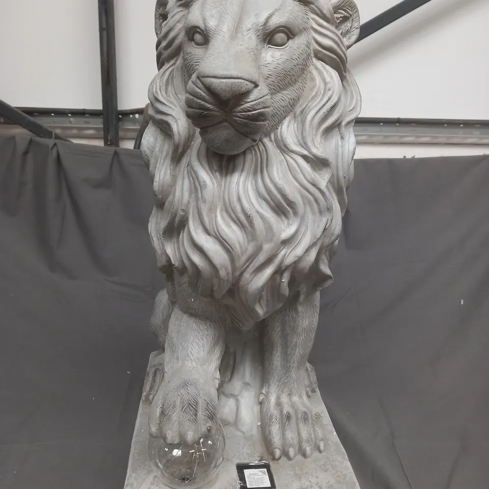 BOXED MY GARDEN STORIES LION SCULPTURE
