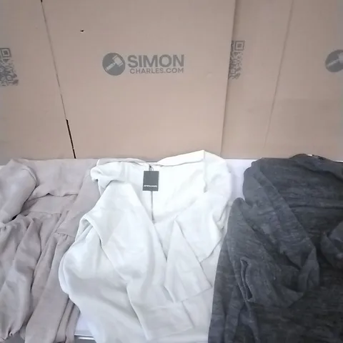 A PALLET TO CONTAIN APPROXIMATELY 85 BRAND NEW DESIGNER WOMEN'S CLOTHES WHICH INCLUDE; JD WILLIAMS DRESSES, JUMPERS, TOPS ETC