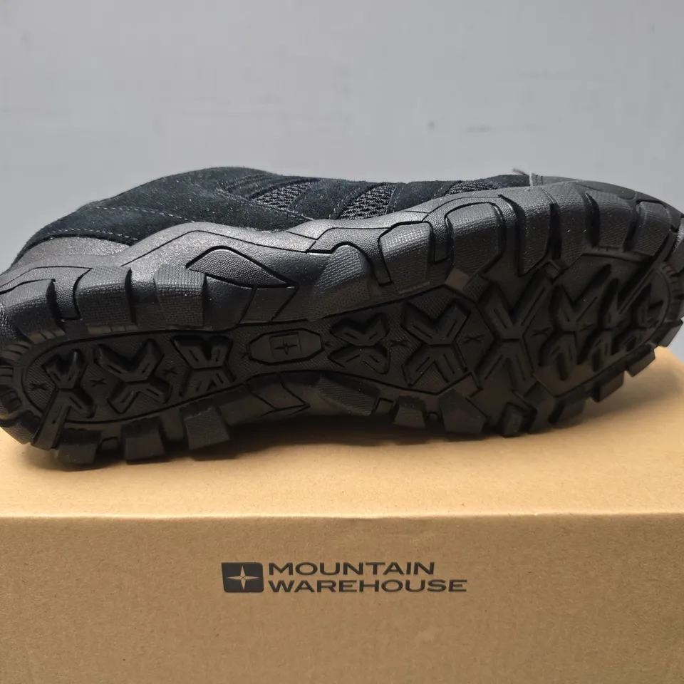 BOXED MOUNTAIN WAREHOUSE OUTDOOR WOMENS WALKING SHOE II - UK 5