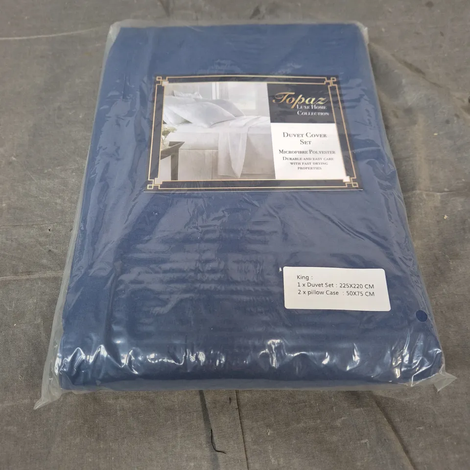 BOX OF 10 ASSORTED NAVY BLE DUVET COVER SETS