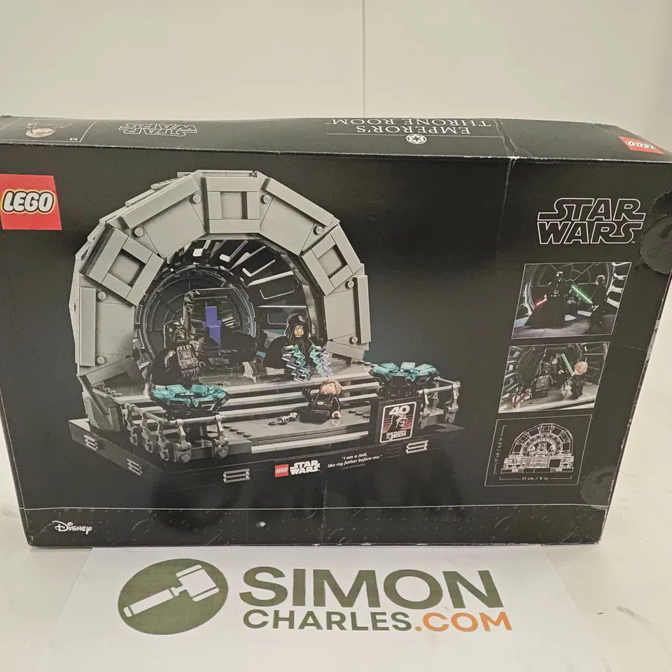 LEGO STAR WARS EMPERORS THRONE ROOM - 75352