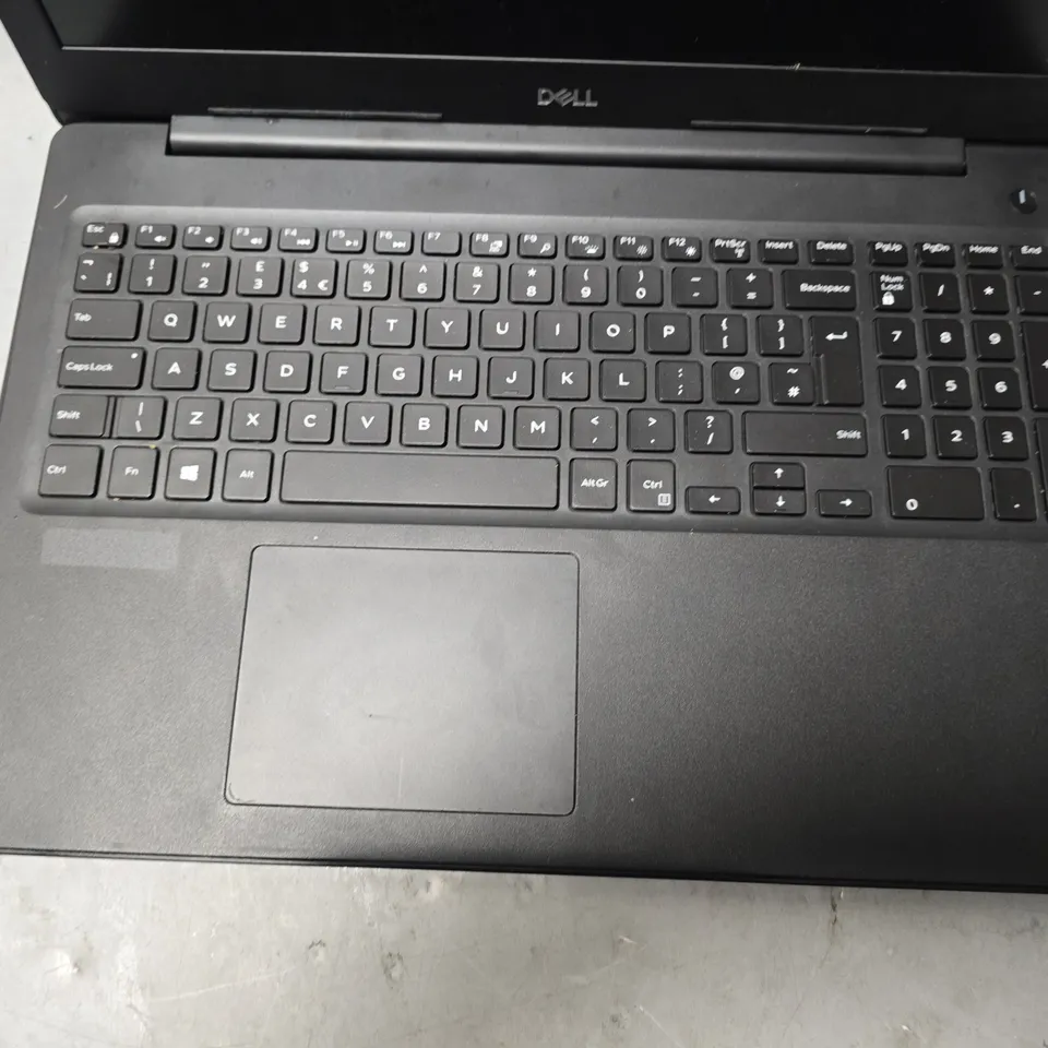 DELL LATITUDE 3590 LAPTOP