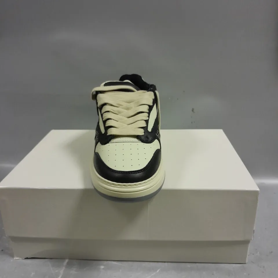 BOXED PAIR OF REPRESENT REPTOR LOW LEATHER TRAINERS - 8