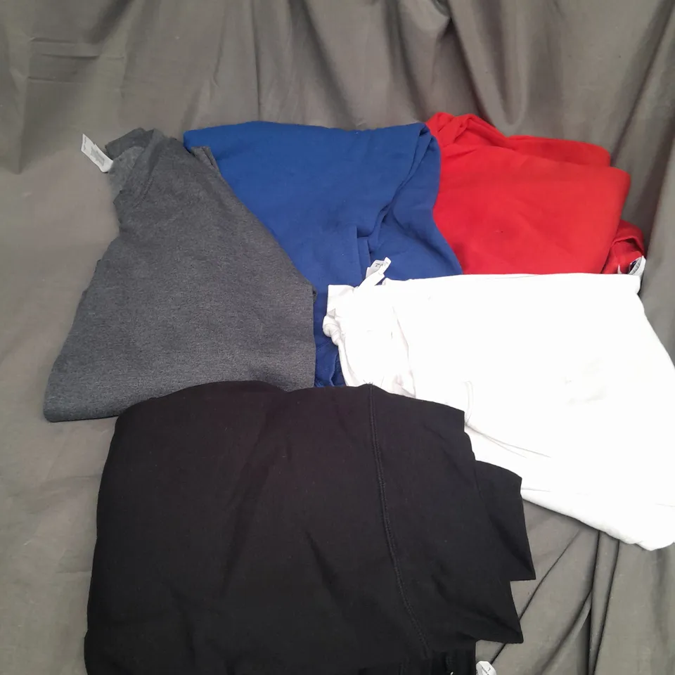 LARGE BOX OF ASSORTED SPORTS CLOTHING ITEMS IN VARIOUS SIZES, COLOURS AND STYLES