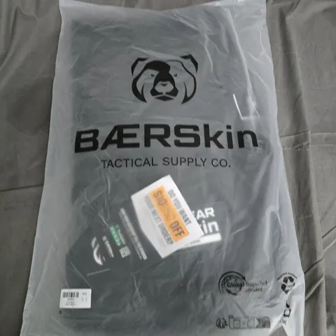 BAGGED BAERSKIN HOODIE 4.0 IN DARK GREEN - XL