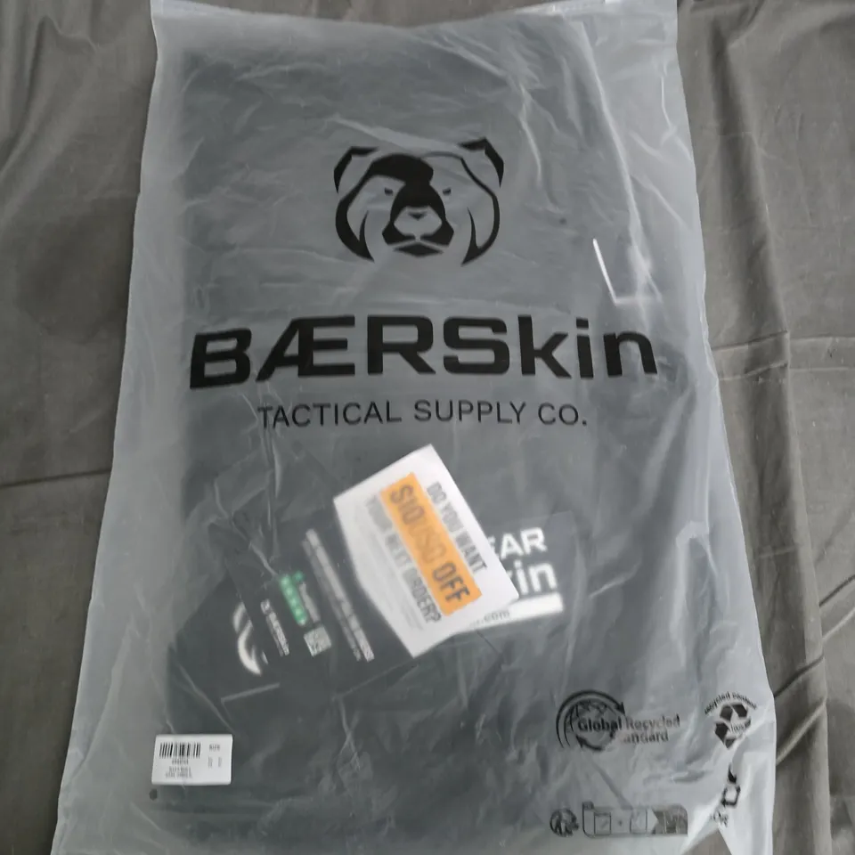 BAGGED BAERSKIN HOODIE 4.0 IN DARK GREEN - XL