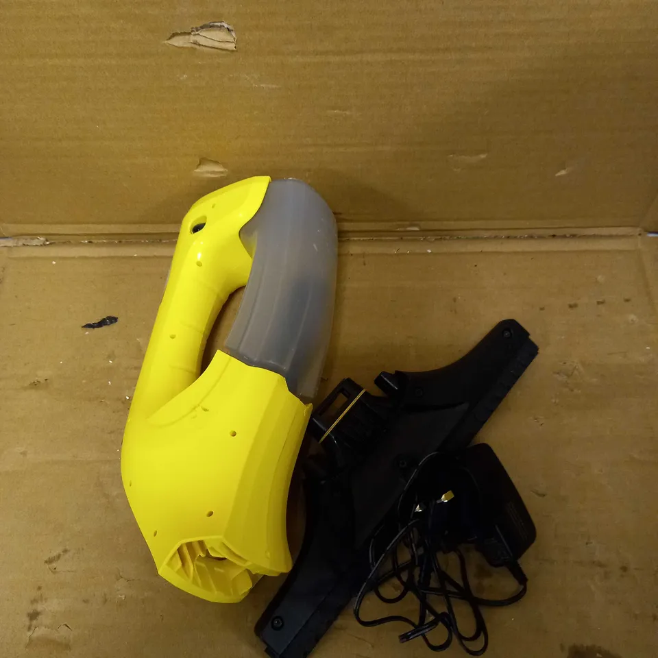 KARCHER WV1 WINDOW VAC 