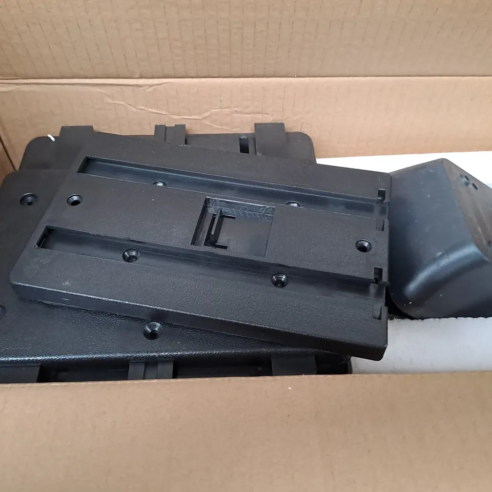 BOXED MULTIPURPOSE AUTOMOBILE ARMREST BOX