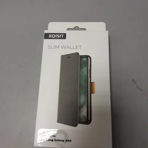 BOX OF APPROXIMATELY 40 BRAND NEW ASSORTED SAMSUNG GALAXY A40 SLIM WALLET CASES
