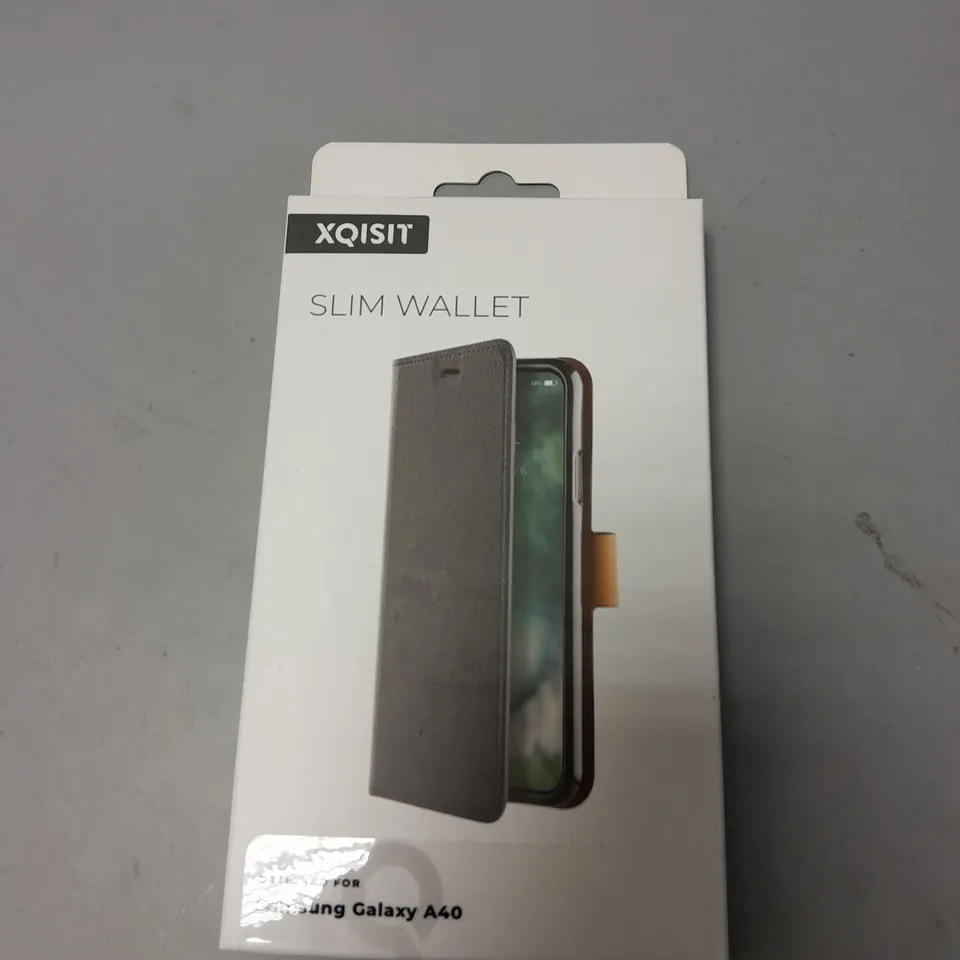 BOX OF APPROXIMATELY 40 BRAND NEW ASSORTED SAMSUNG GALAXY A40 SLIM WALLET CASES